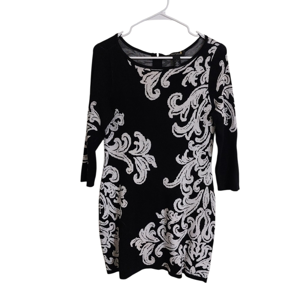 White House Black Market Elegant Black and White Long Sleeve Dress